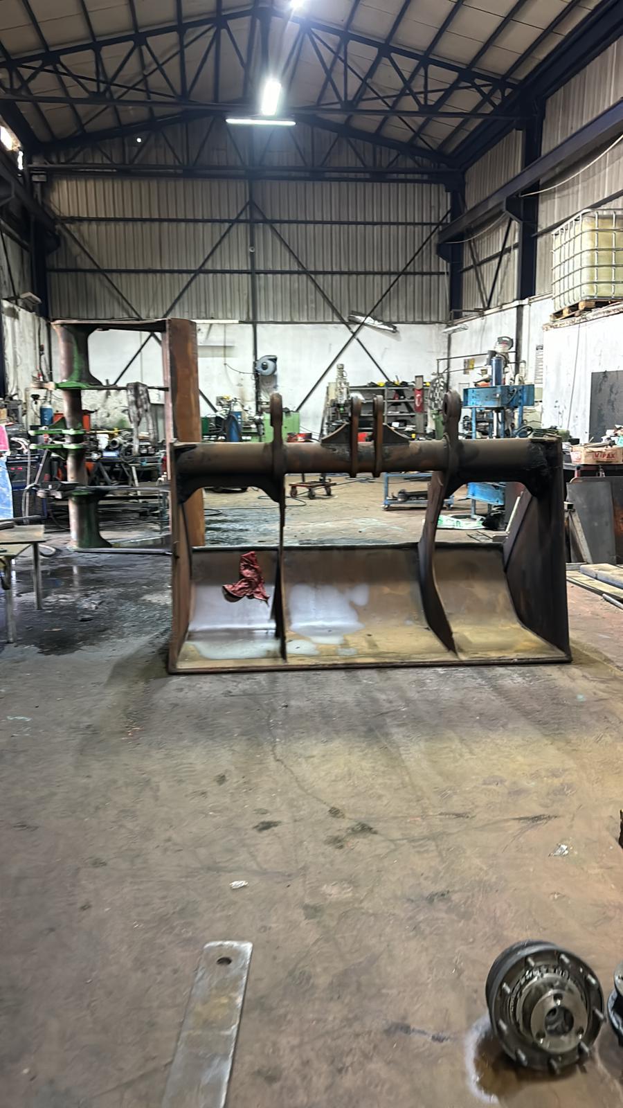SENNEBOGEN 870 KAPMA REVİZYONU ÖNCESİ SONRASI